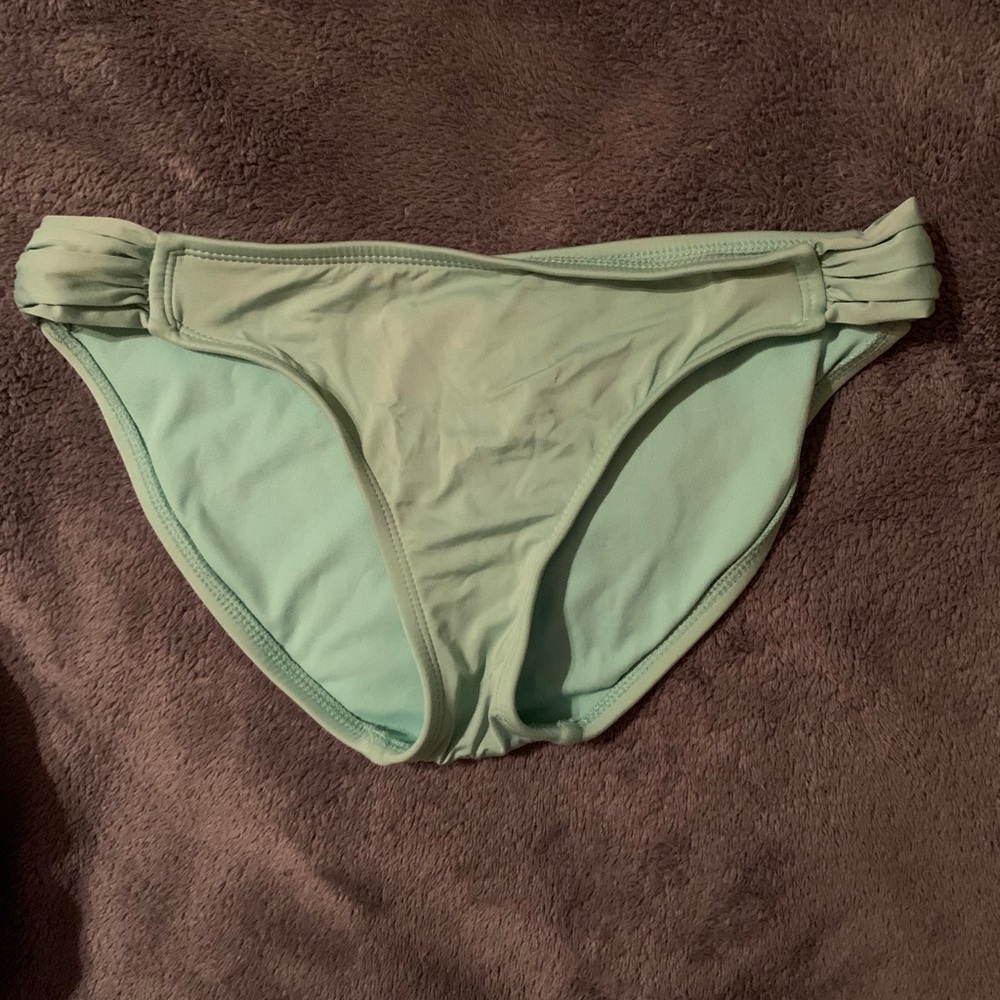 Bikini bottom
